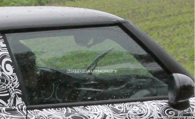 2013-mini-cooper-spy-shots_100351364_m.jpg