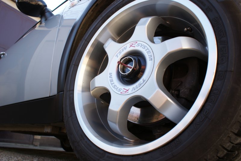 mini003.jpg