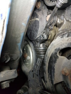 R56 kluzné kolo pumpy.jpg (147.13 KiB) Zobrazeno 6250 krát R56 kluzné kolo pumpy.jpg