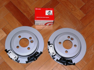 set zadek brembo.JPG