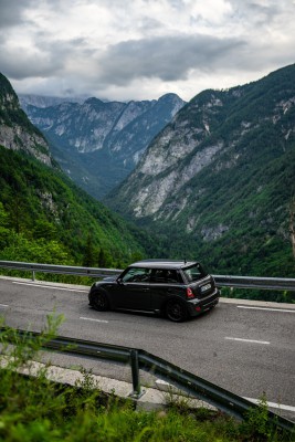 D1531B82-26F1-474E-A57B-736CA483FAA8.jpeg (358.81 KiB) Zobrazeno 8440 krát D1531B82-26F1-474E-A57B-736CA483FAA8.jpeg